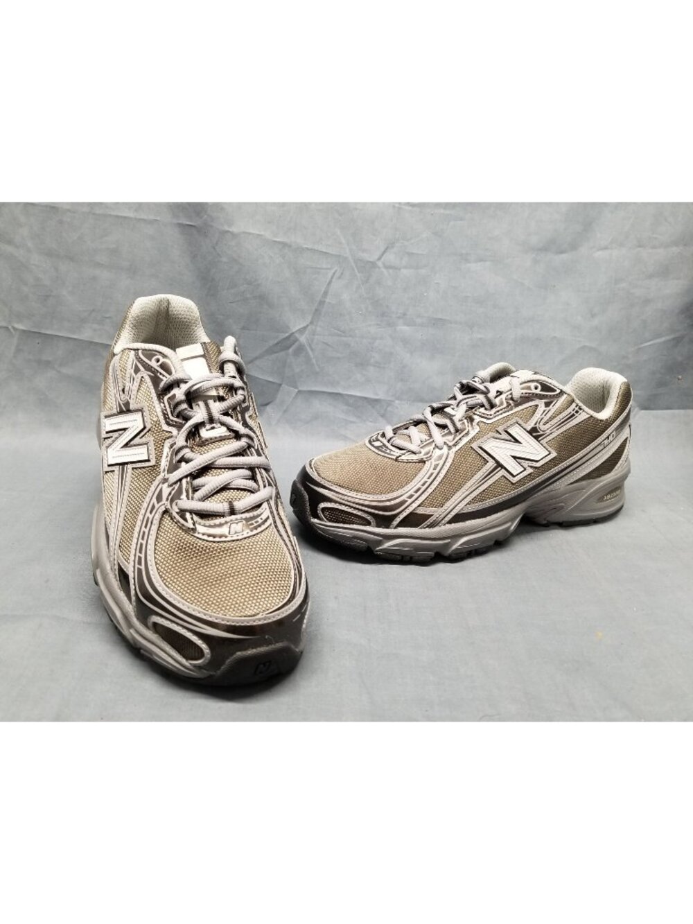 New Balance 740 Sneakers Black Metallic U7407YI Men's Size 11 NEW NO BOX!